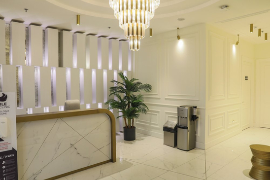 Slider image (3) Smile Hair Clinic